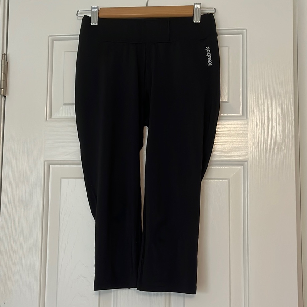 Reebok Black Capri Pants S